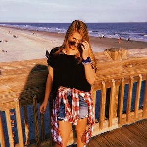 Meet your Posher, Lucy